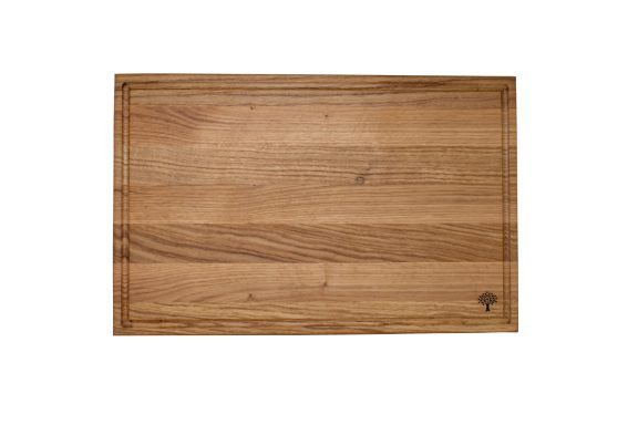 Holzschneidebrett in rechteckiger Form mit glatter Oberfläche und leicht strukturierten Kanten.